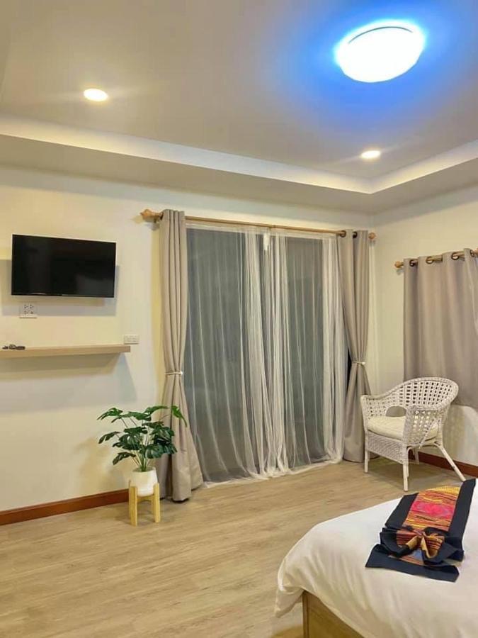 The Moon Camp Khanom Ban Phlao Екстер'єр фото