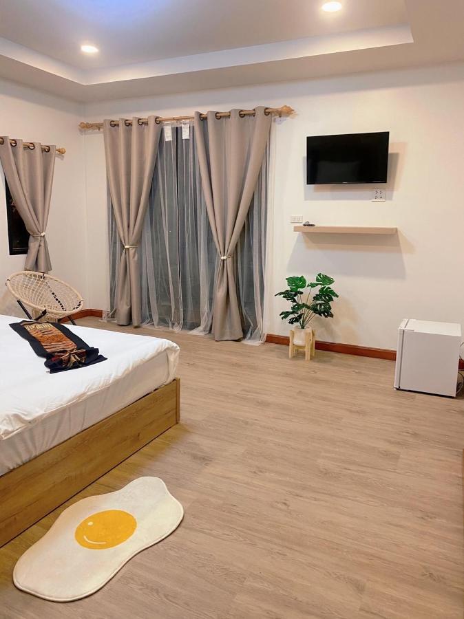 The Moon Camp Khanom Ban Phlao Екстер'єр фото